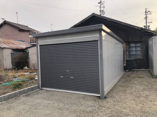 松井トーヨー住建のガレージ取付施工事例写真1