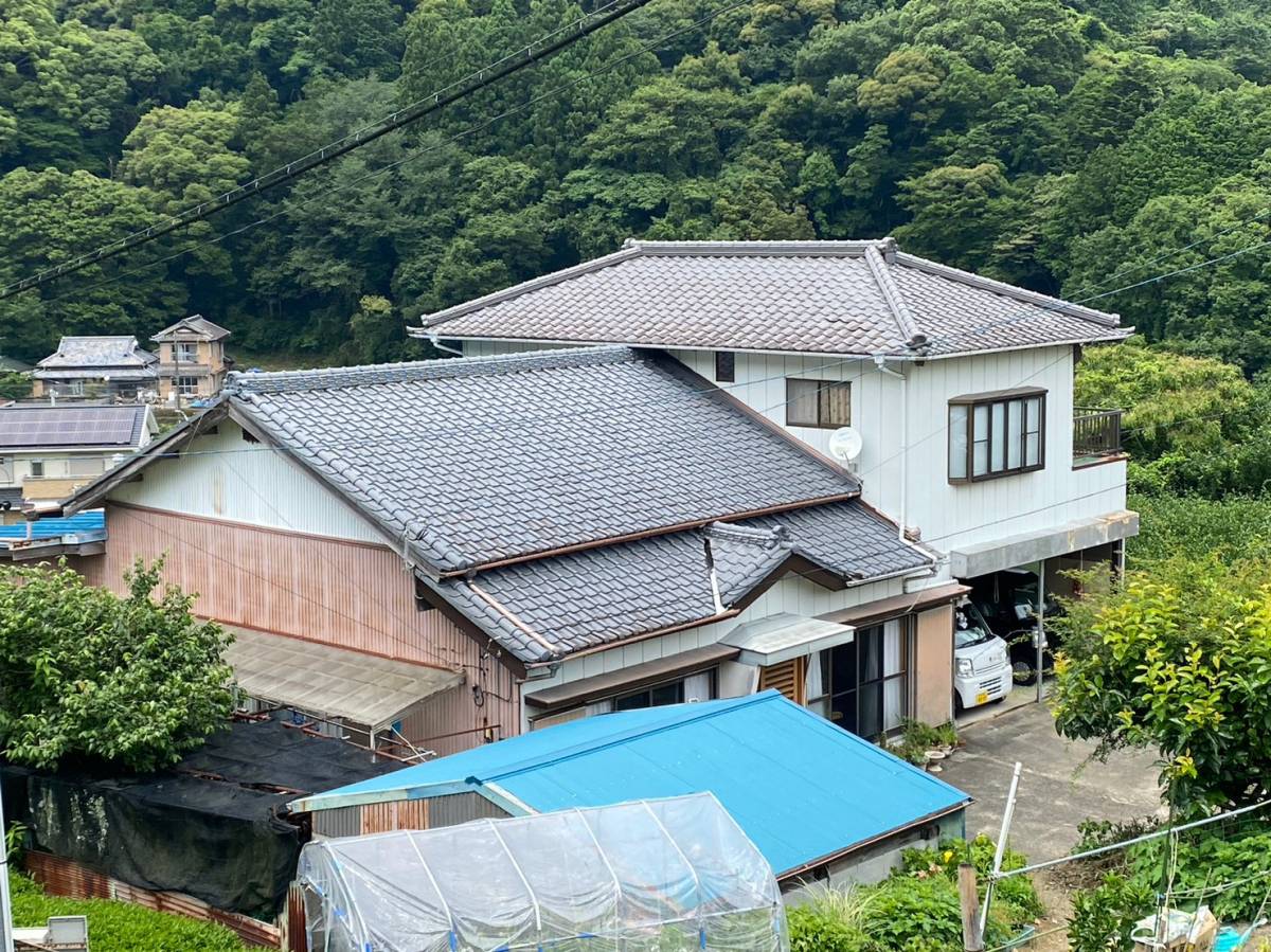 松井トーヨー住建の外壁塗装工事の施工前の写真2