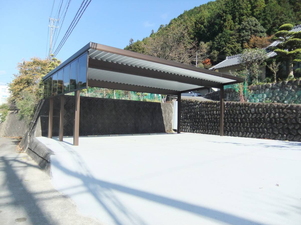 松井トーヨー住建のカーポート撤去・取付の施工後の写真2