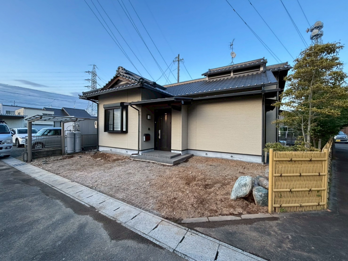 松井トーヨー住建の駐車場を広げようプロジェクト(*^^)v スタートです♪の施工後の写真1