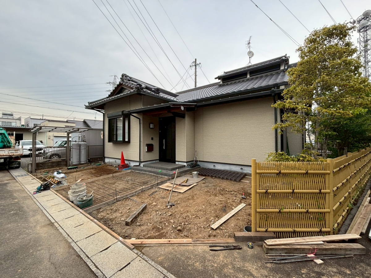 松井トーヨー住建の駐車場を広げようプロジェクト(*^^)v 施工中です♪の施工後の写真1