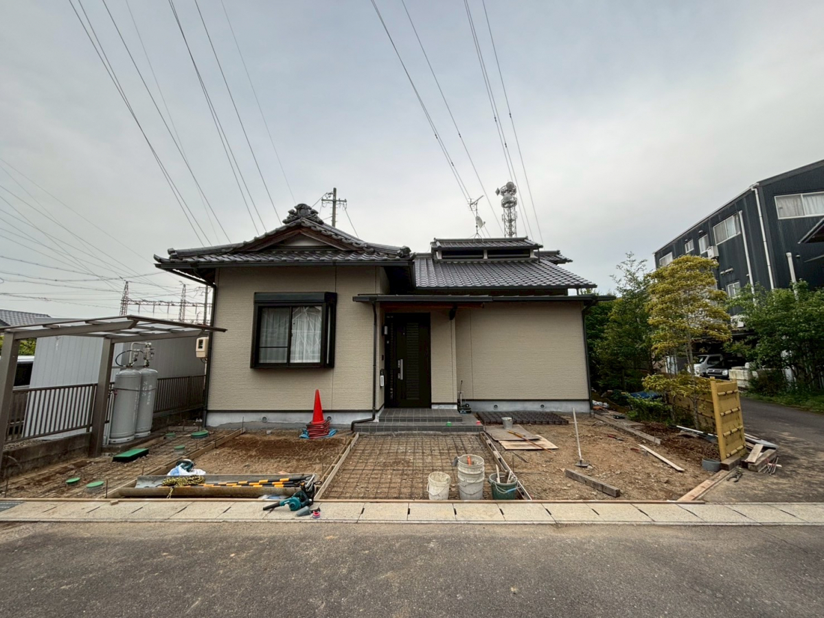 松井トーヨー住建の駐車場を広げようプロジェクト(*^^)v 施工中です♪の施工後の写真2