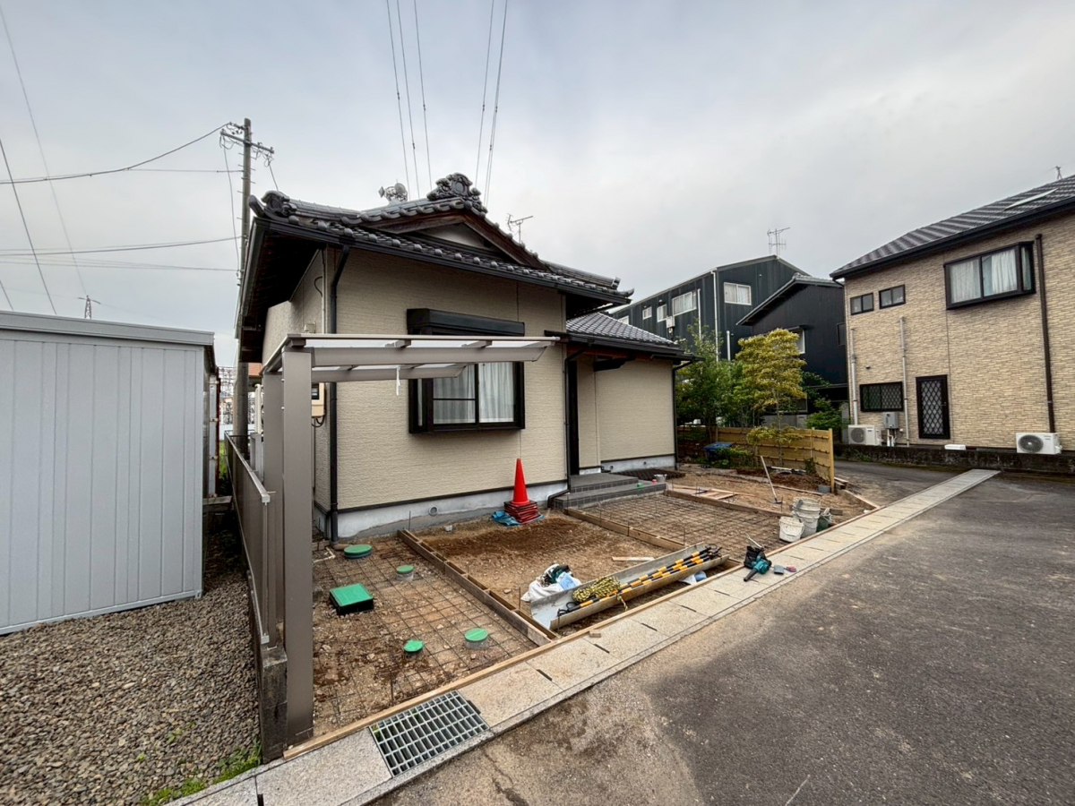 松井トーヨー住建の駐車場を広げようプロジェクト(*^^)v 施工中です♪の施工後の写真3