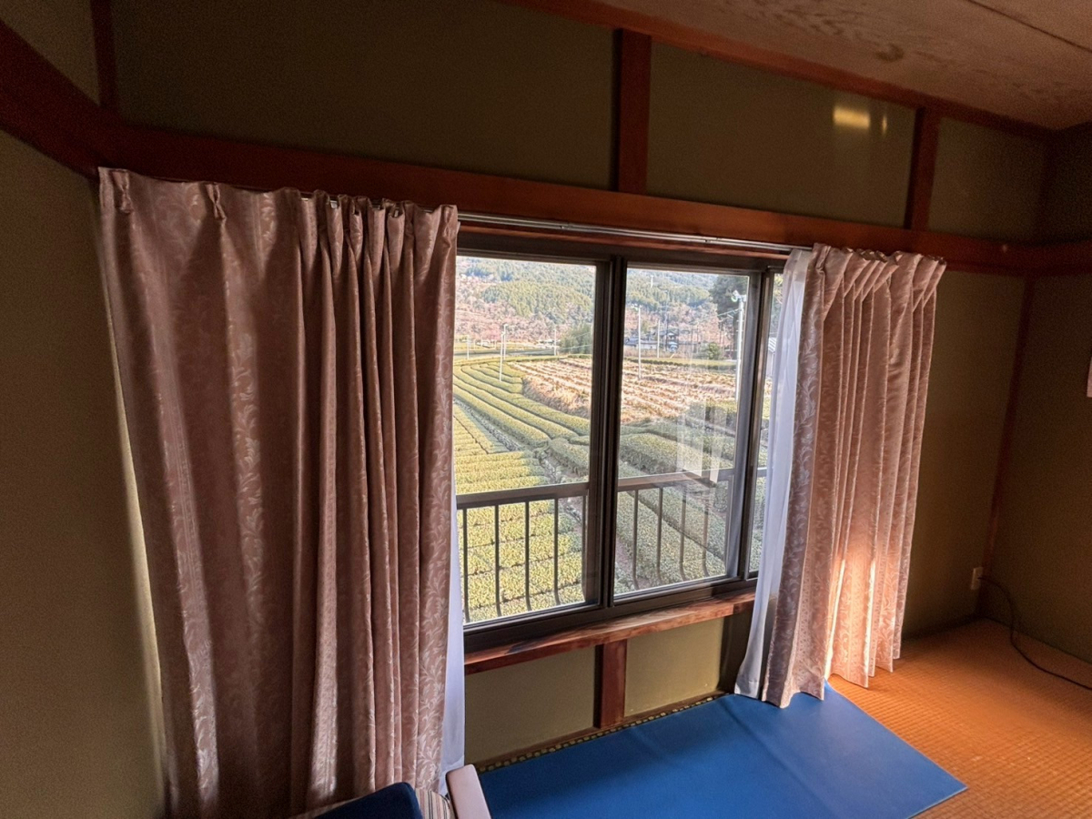 松井トーヨー住建の補助金を使って窓をリフォームしました♪の施工前の写真2