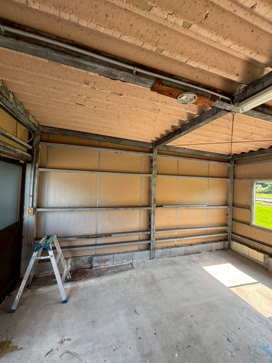 松井トーヨー住建の従業員の為に作業場増設プロジェクト♪　祝！完成です♪の施工前の写真1