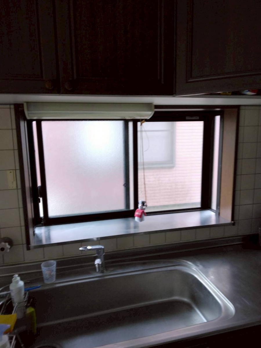 松本ガラスサッシセンターの大型補助金まもなく終了！インプラス取付で今すぐ断熱対策の施工前の写真1