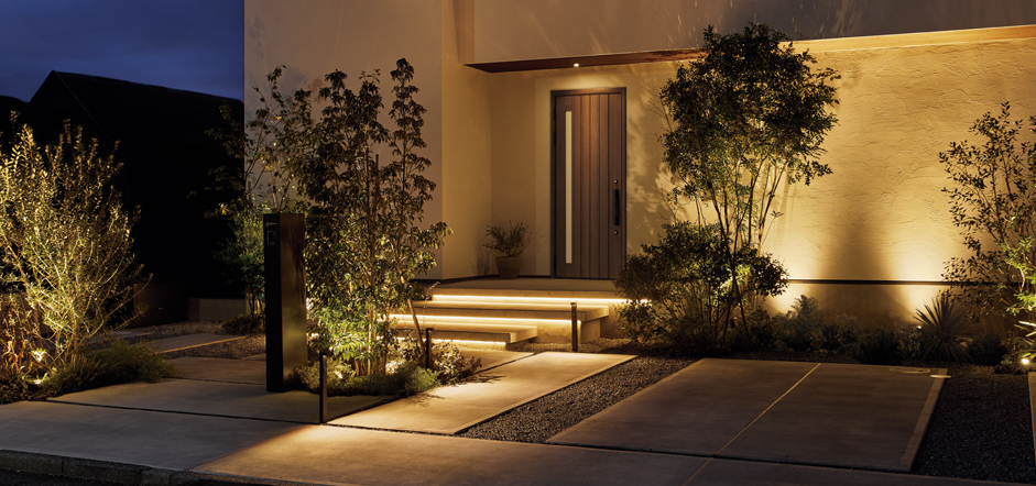 夜の安心をデザインする LIXIL「美彩」で防犯も美しく 藤野トーヨー住器 富津中央のブログ 写真1