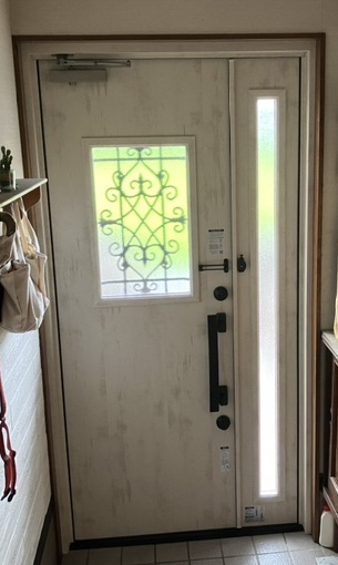 LIXILのカバー工法 壊さないリフォーム 壁を壊さず玄関を一新! 藤野トーヨー住器 富津中央のブログ 写真7