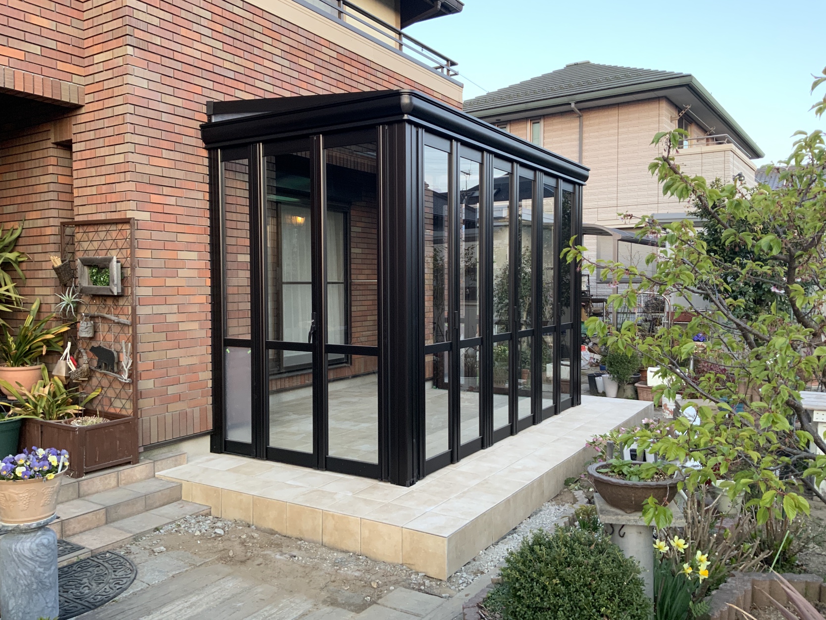 もう天気に振り回されない！LIXILのガーデンスペースで叶える『理想のプラスワン空間』 藤野トーヨー住器 富津中央のブログ 写真3