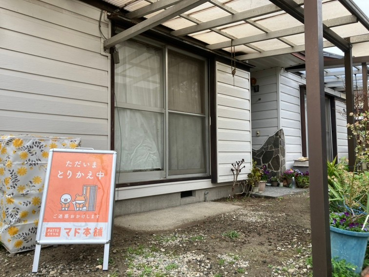 藤野トーヨー住器 富津中央の『千葉県市原市』雨戸一筋交換工事の施工前の写真1