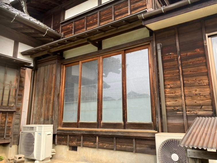 藤野トーヨー住器 富津中央の『千葉県千葉市』先進的窓リノベ2025補助金でお得に!サッシ交換工事の施工前の写真1