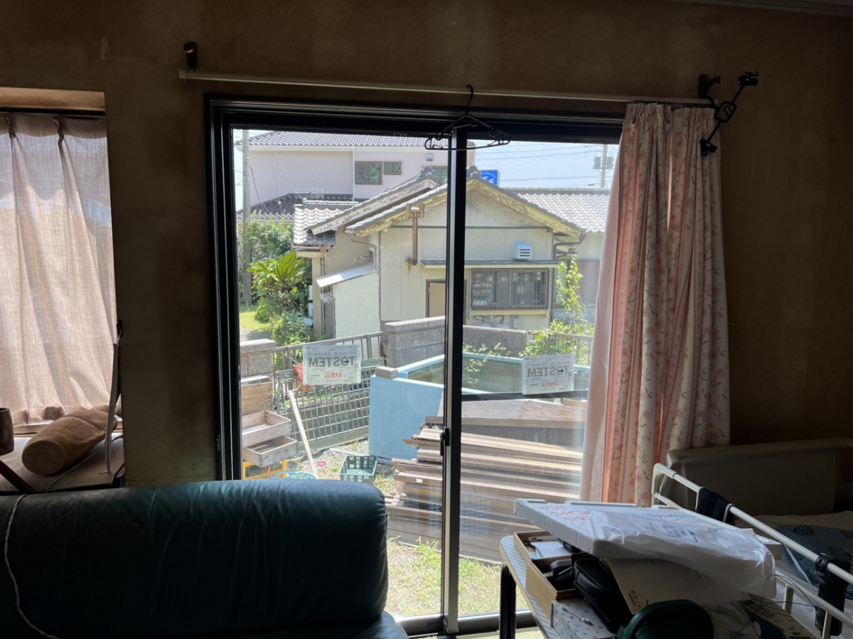 藤野トーヨー住器 富津中央の『千葉県富津市』補助金を活用!!電動シャッター交換工事の施工後の写真2