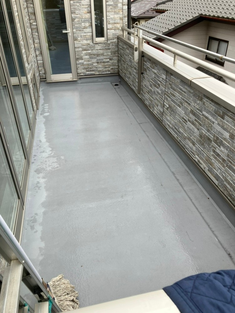 藤野トーヨー住器 富津中央の『千葉県市原市』２階ベランダに人工木デッキ設置工事の施工前の写真1