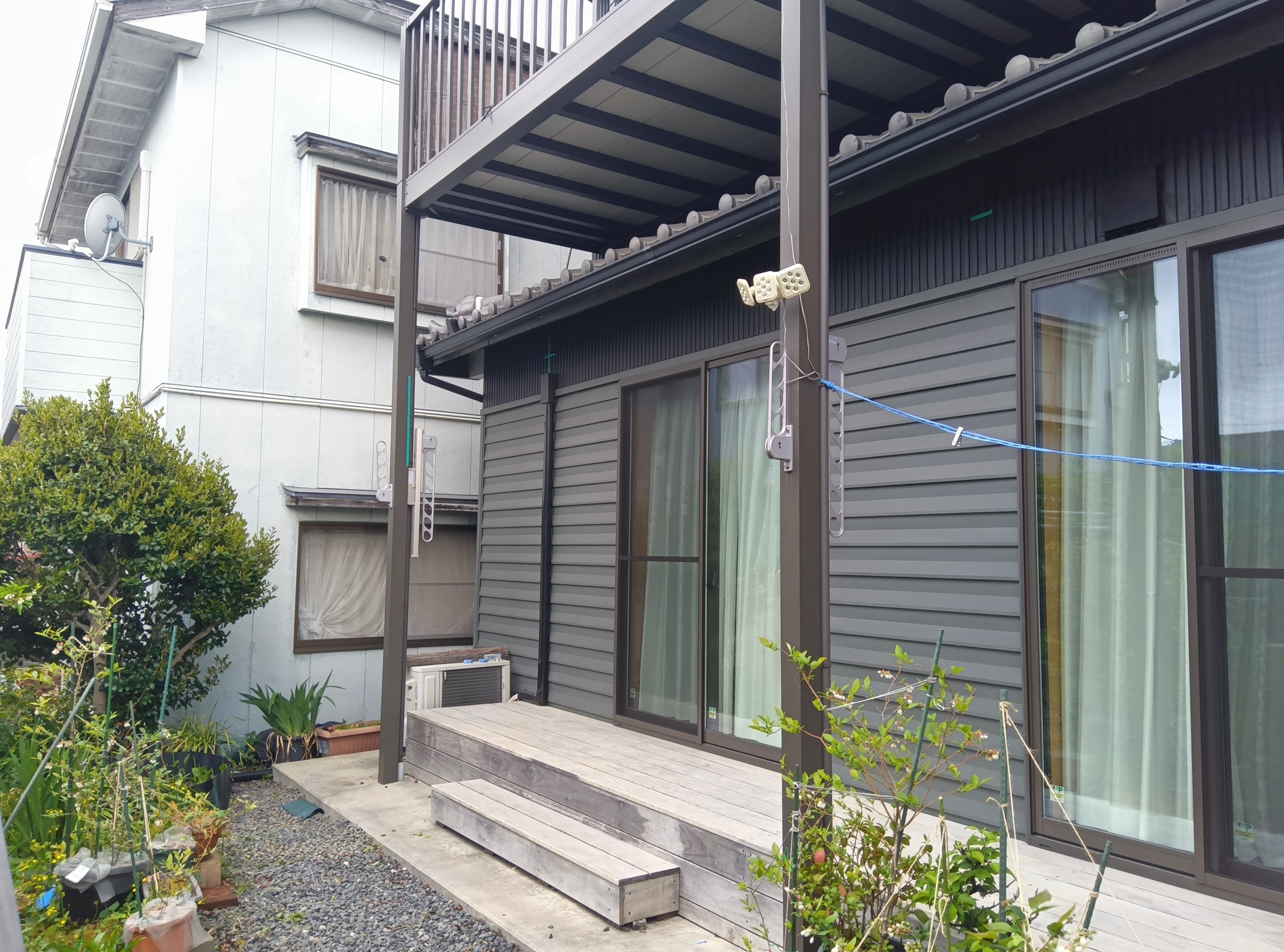 アサオカアルミの雨が降っても洗濯物を干したいの施工事例詳細写真1
