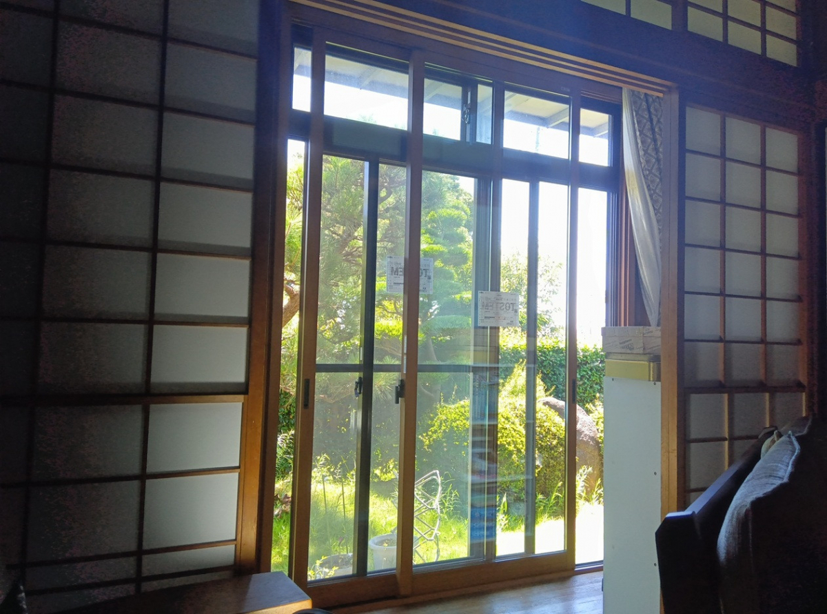 アサオカアルミの【西尾市吉良町】縁側のサッシに内窓を付けました😊の施工後の写真2