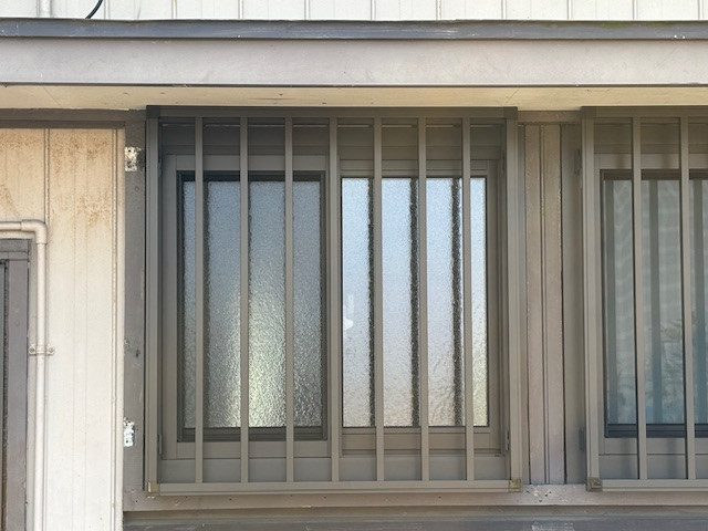アサオカアルミの【西尾市吉良町】浴室・脱衣室窓改修😊の施工後の写真2