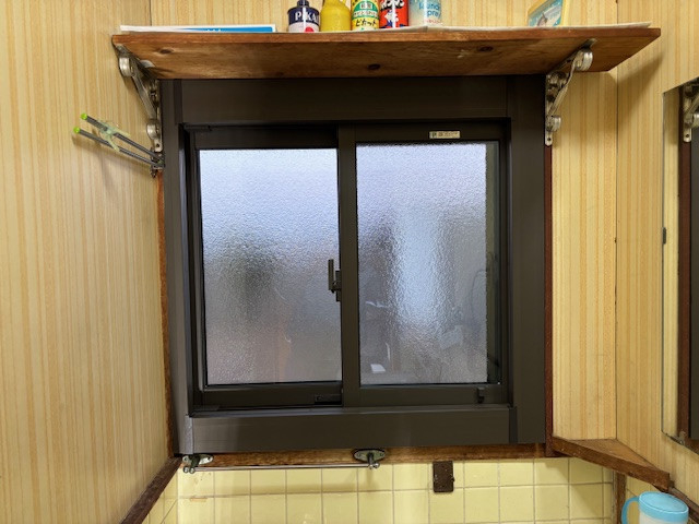 アサオカアルミの【西尾市吉良町】浴室・脱衣室窓改修😊の施工後の写真3