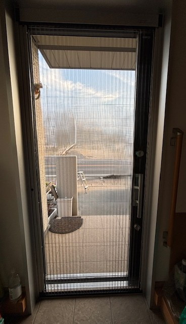 アサオカアルミの【吉良町】玄関の網戸を取替しました😊の施工後の写真3