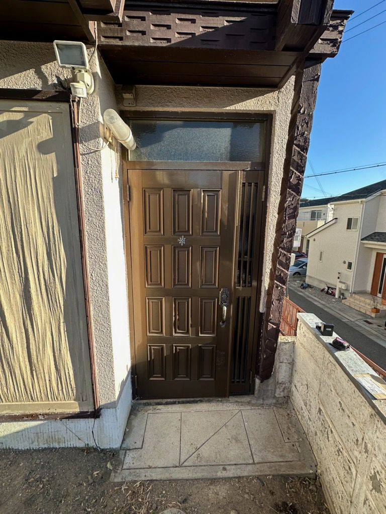 松井硝子店の018 玄関リフォームの施工前の写真1