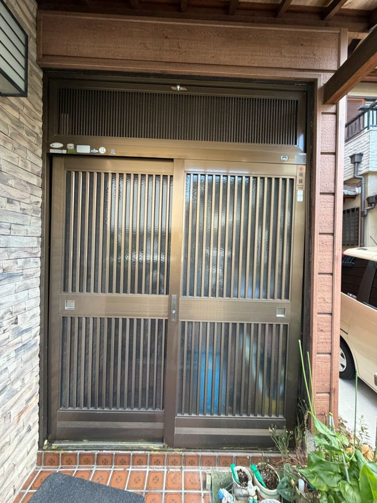 松井硝子店の021 リシェントで開閉をスムーズに⛄の施工前の写真1