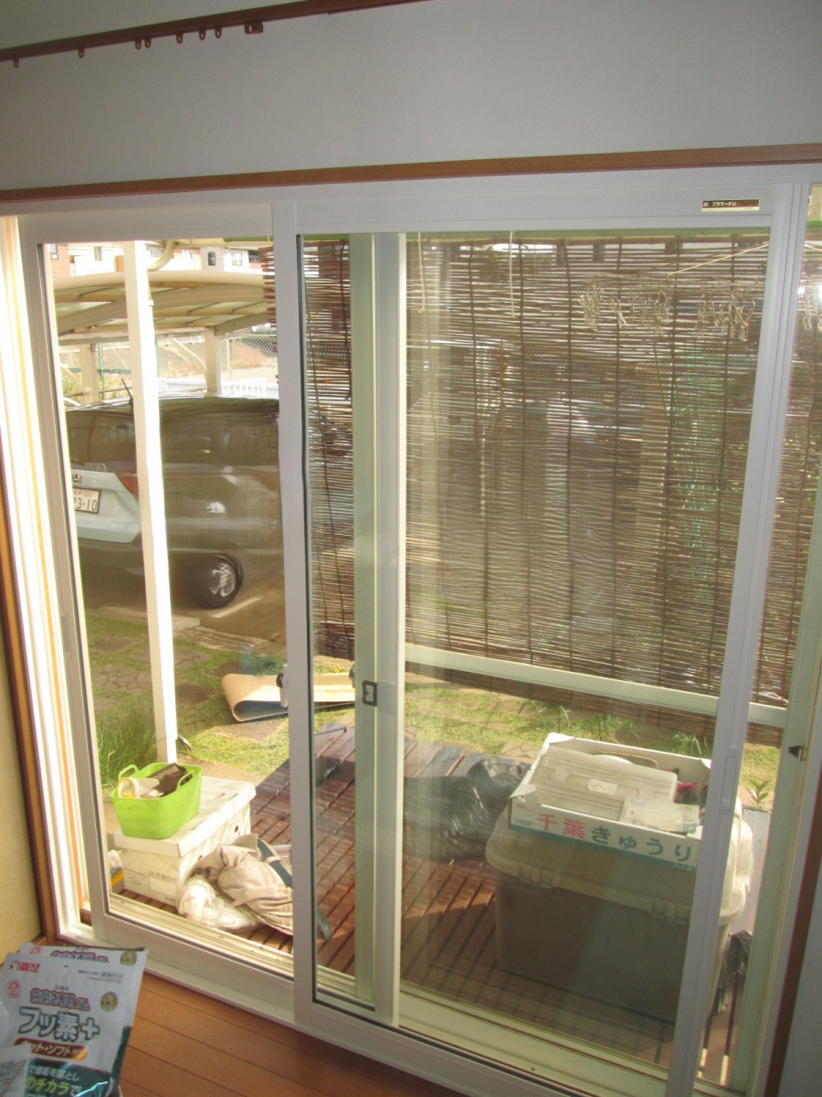 イズミ 日立店の内窓補助金（掃き出し窓）の施工後の写真1