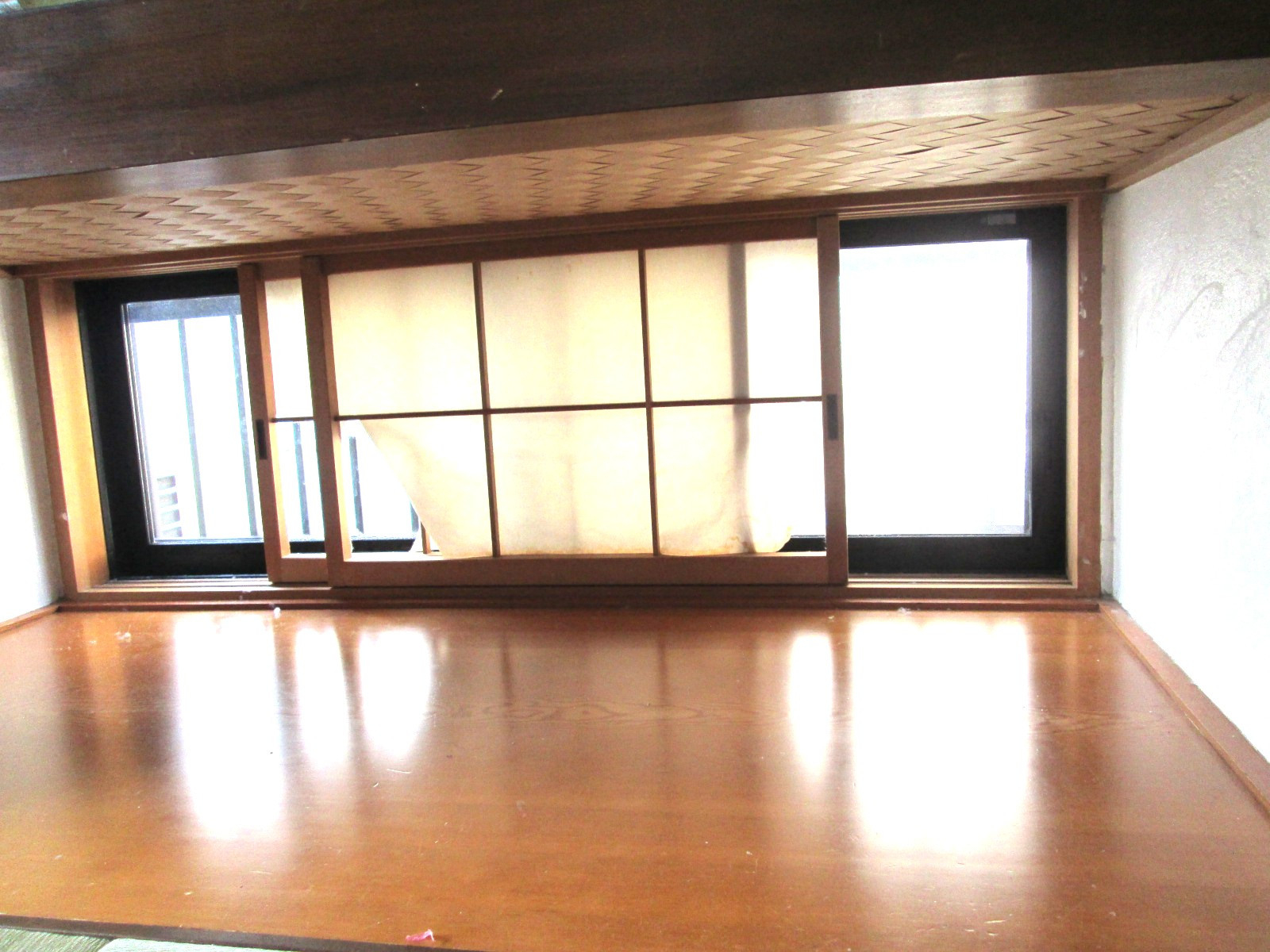 イズミ 日立店の内窓補助金（引違い窓）の施工前の写真1