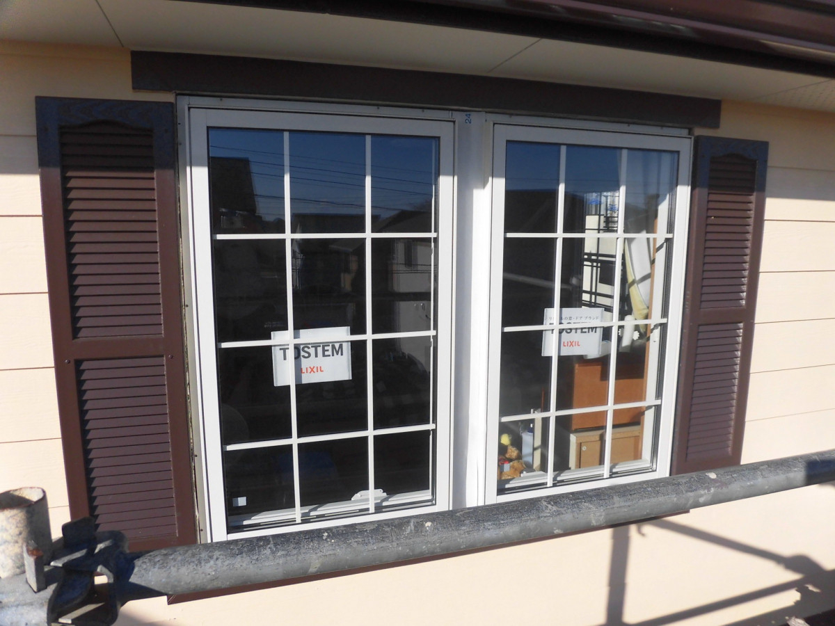 イズミ 日立店の外窓補助金（はつり工事）の施工後の写真1