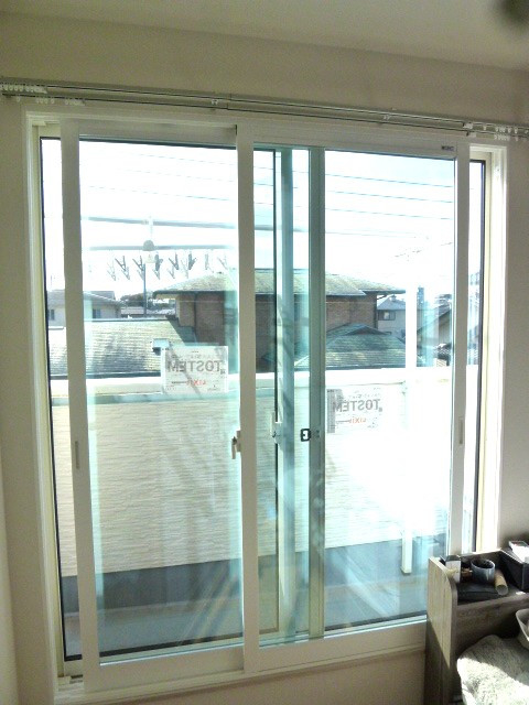 イズミ 日立店の内窓補助金（引違い窓）の施工後の写真1