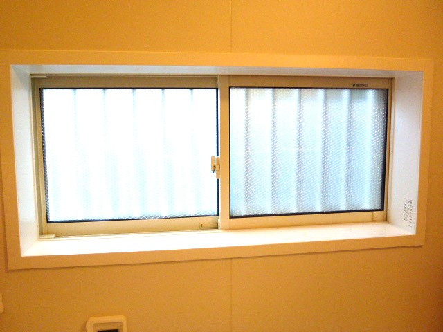 イズミ 日立店の内窓補助金（引違い窓）の施工前の写真1