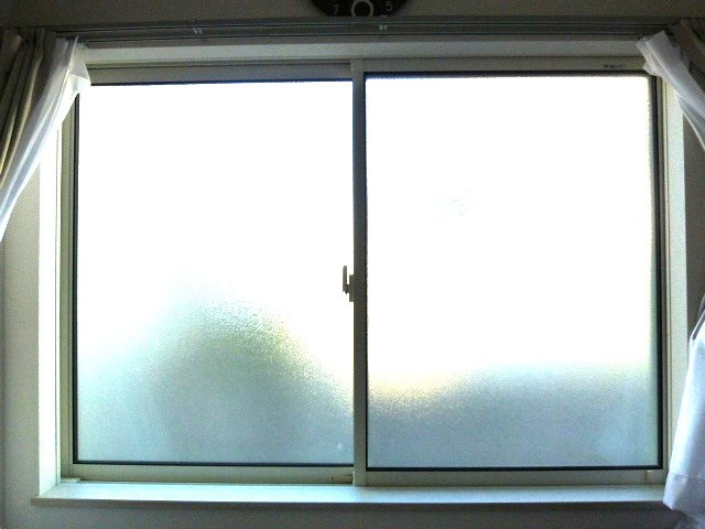 イズミ 日立店の内窓補助金（引違い窓）の施工前の写真1