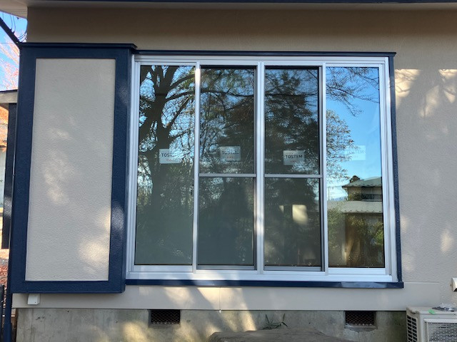 MIYAKOの見た目はそのまま、性能はしっかり向上。 スタイリッシュに生まれ変わる外窓リフォームの施工後の写真1