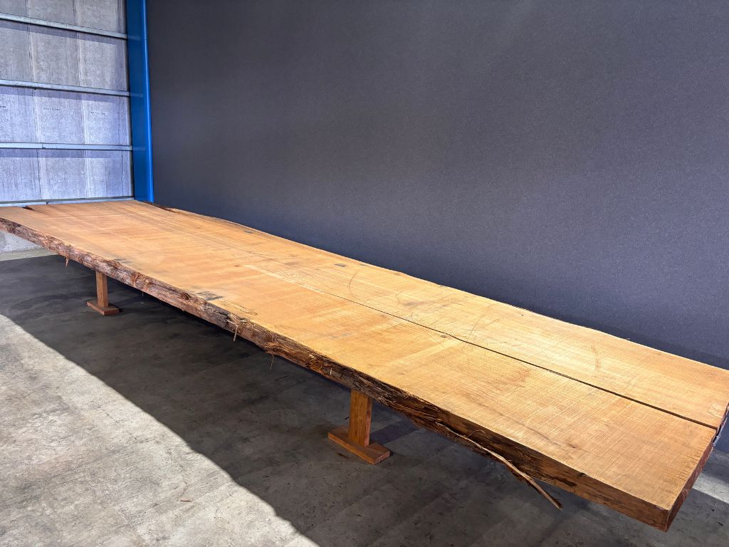 【ウエスタンレッドシダー】一枚板が入荷致しました🌳✨ 高岡建材 天橋立店のブログ 写真1