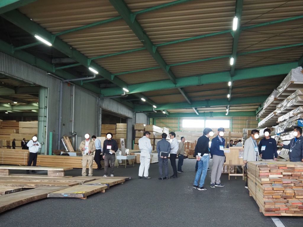 ナイス滋賀市場展示会へ行って参りました! 高岡建材 天橋立店のブログ 写真2