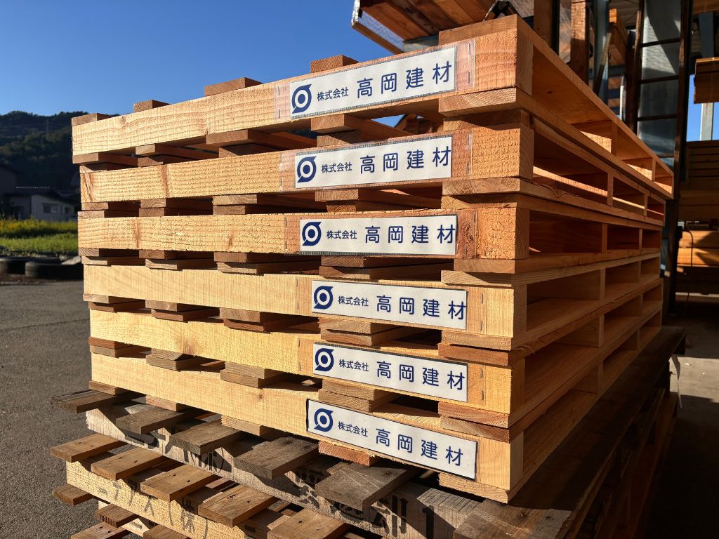 木製パレット作製の様子 高岡建材 天橋立店のブログ 写真5