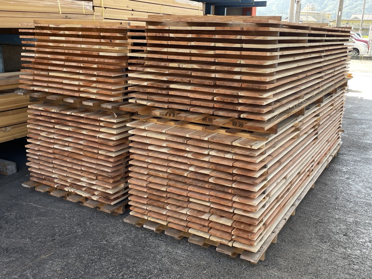 下見板入荷! 高岡建材 天橋立店のブログ 写真1