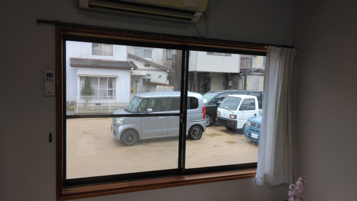 高岡建材 天橋立店の【1day断熱リフォーム🔥】インプラス取り付け工事の施工前の写真2