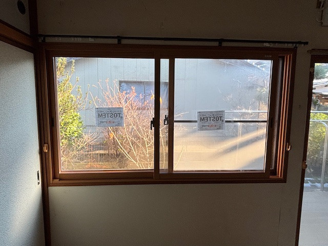 高岡建材 天橋立店の【先進的窓リノベ事業】インプラス取り付け工事の施工後の写真2