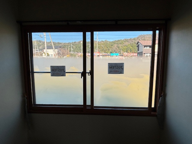 高岡建材 天橋立店の【先進的窓リノベ事業】インプラス取り付け工事の施工後の写真3