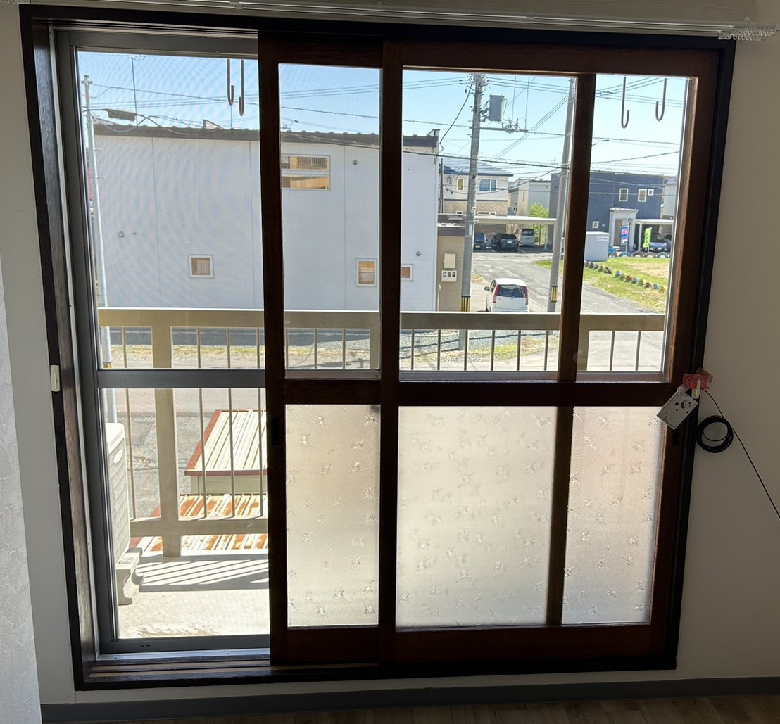 三輝の内窓を交換しました。の施工前の写真2