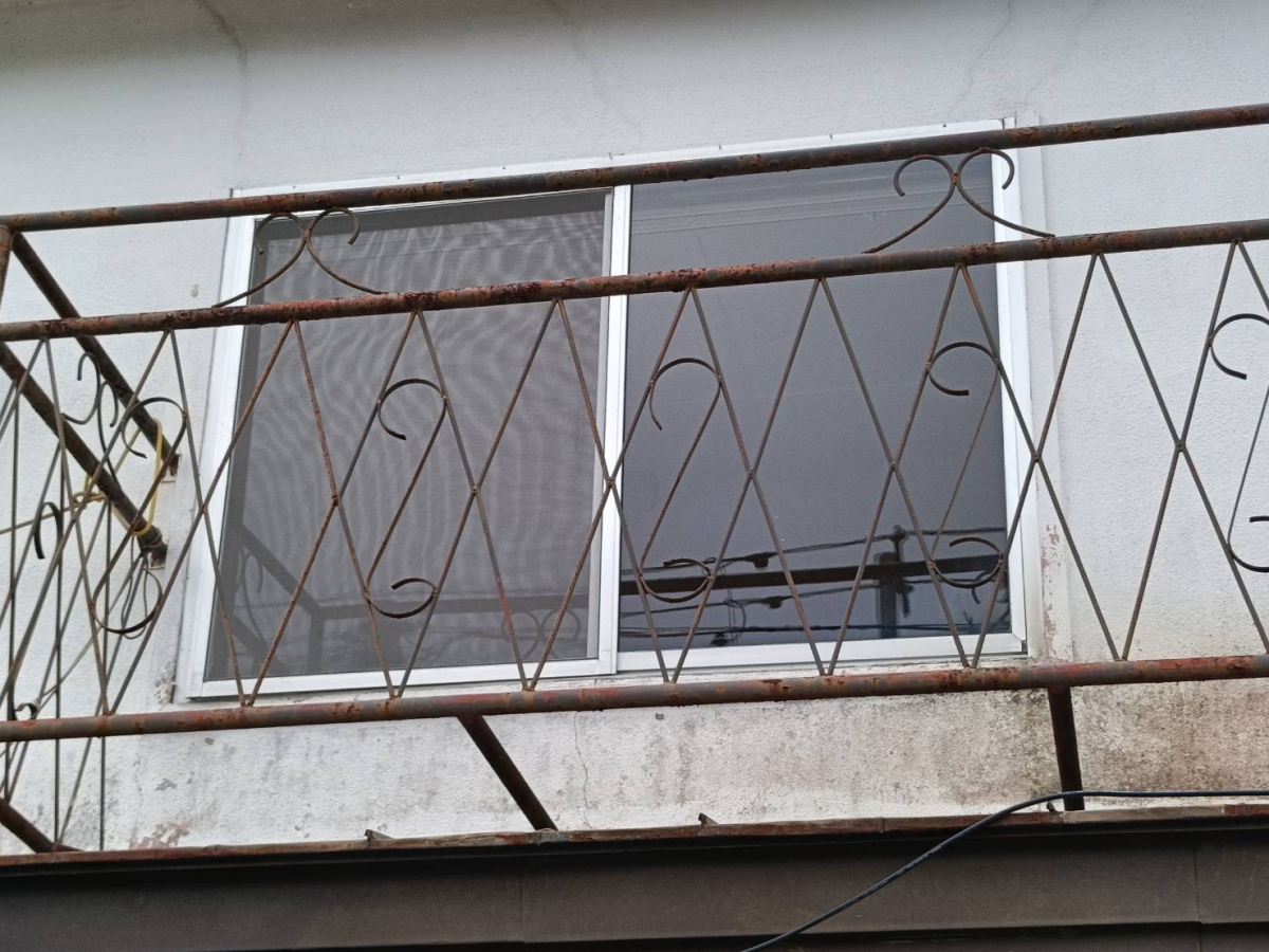 三輝の外窓工事の施工前の写真1