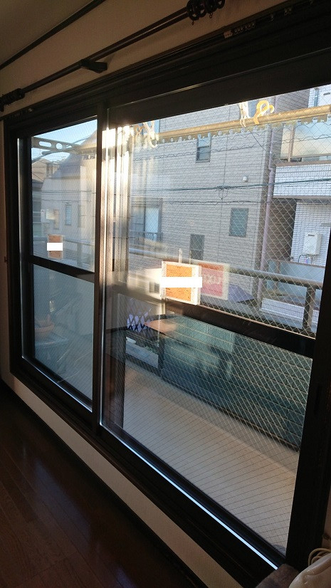 バンダイトーヨー住器の１dayリフォーム『LIXIL/リシェント玄関３ドア』の施工後の写真3