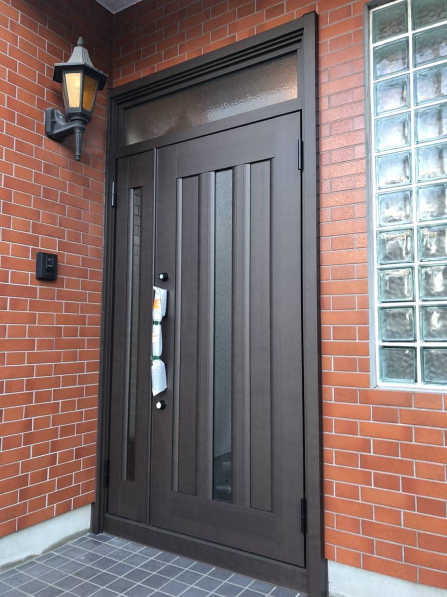 バンダイトーヨー住器の町田市のお客様で玄関ドアを新しくしましたの施工後の写真2