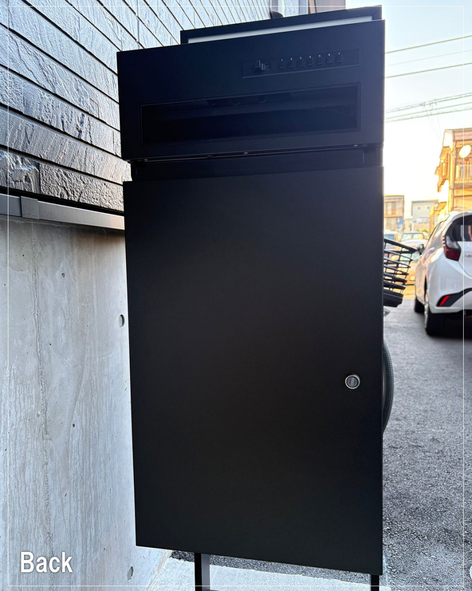 バンダイトーヨー住器の【大和市】🐤１dayリフォーム🐸宅配ボックス設置：宅配ボックスKNの取付工事を行いました。の施工後の写真2