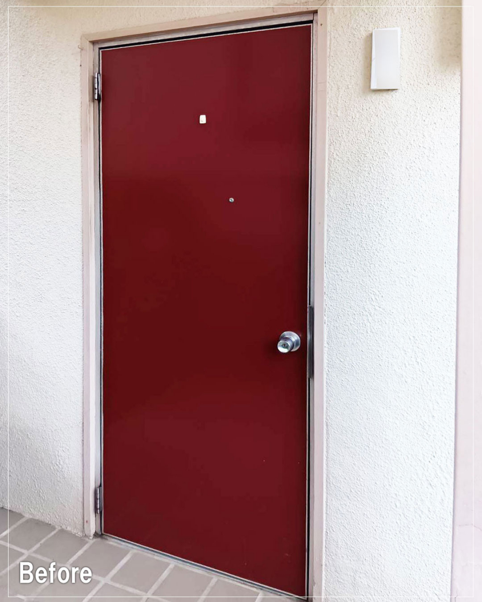 バンダイトーヨー住器の【横浜市】🐤１dayリフォーム🐸玄関ドア取替工事を行いましたの施工前の写真1