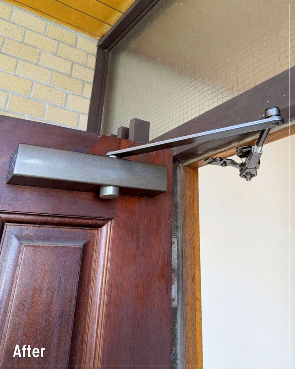 バンダイトーヨー住器の【横浜市】🐤部品交換🐸ドアクローザー交換工事を行いました。の施工後の写真1