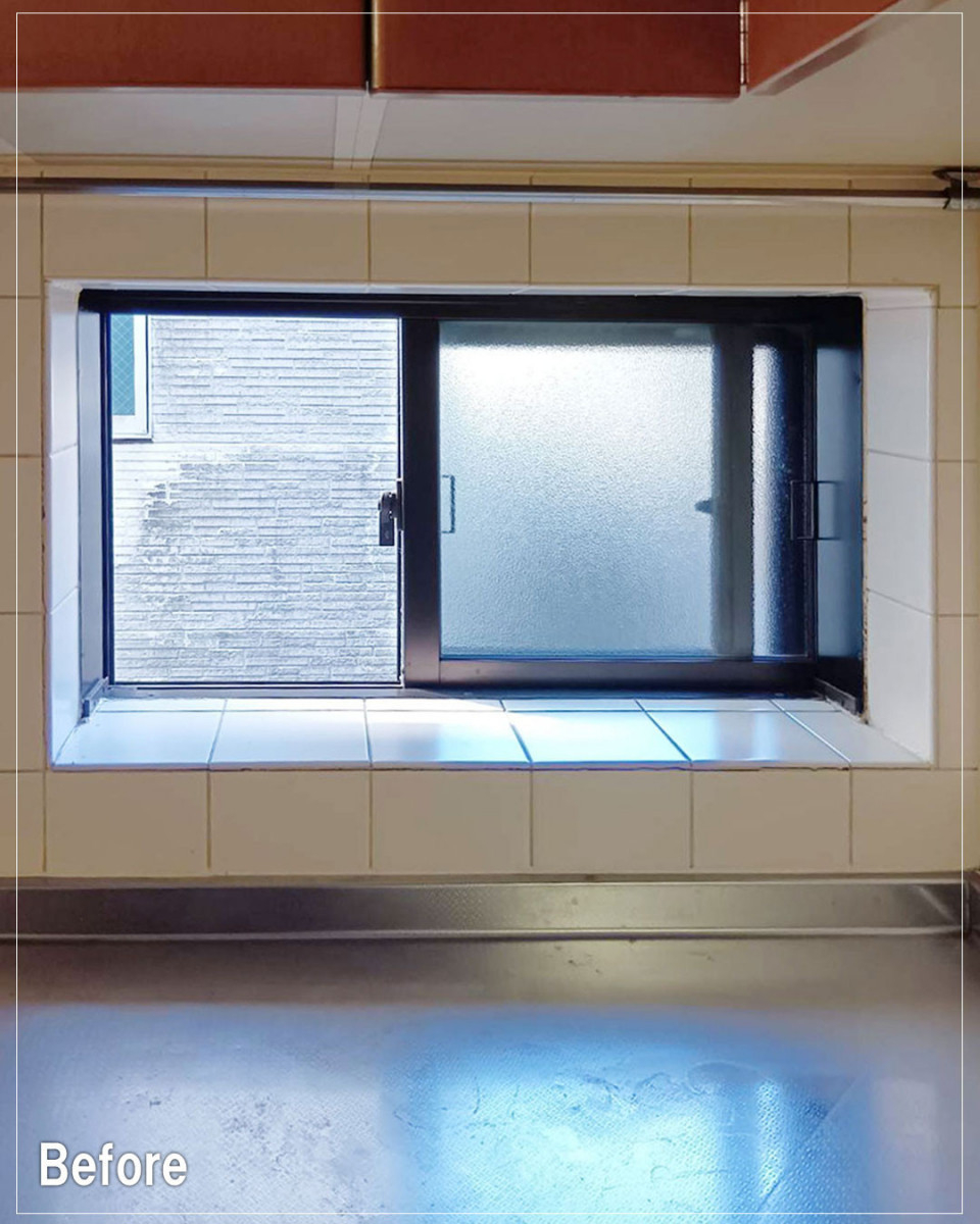 バンダイトーヨー住器の【大和市】🐤１dayリフォーム🐸内窓設置：インプラスの取付工事を行いました。の施工前の写真1