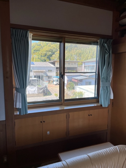 IRワタナベの🔧【内窓リフォーム】中サイズ内窓4か所施工&補助金228,000円受給の事例紹介🔧の施工後の写真2