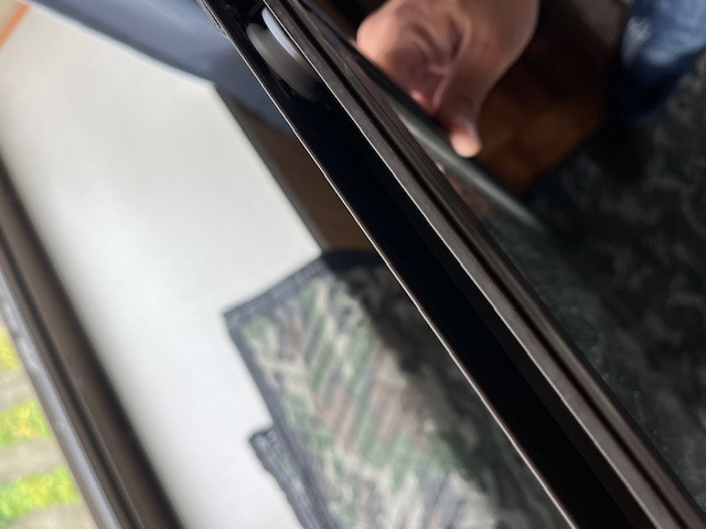 IRワタナベの【サッシ戸車交換事例】静岡で引き戸がスムーズに!4カ所交換でストレス解消の施工後の写真2