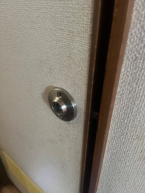 IRワタナベの「取れてしまったドアノブを交換!毎日の安心を取り戻しました」の施工前の写真1