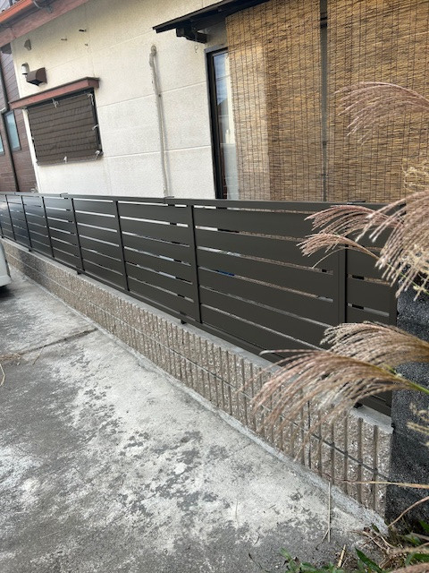 ＩＲワタナベの補助金で浮いた費用で実現！リフォーム住宅にフェンスを新設して安心・快適にの施工後の写真2